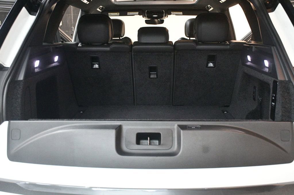 Used 2023 Land Rover Range Rover SE image 88