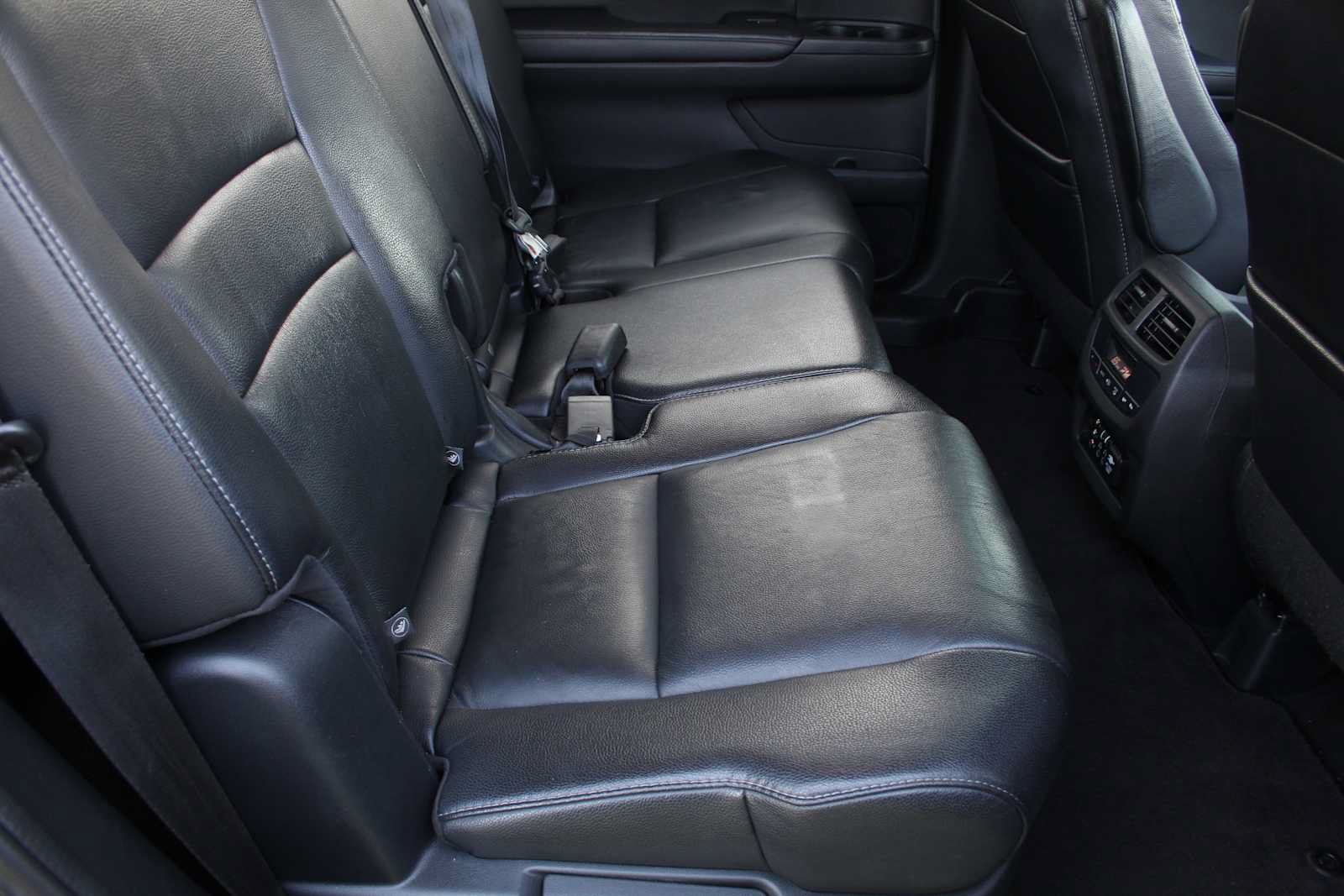 Used 2017 Honda Pilot Touring image 23
