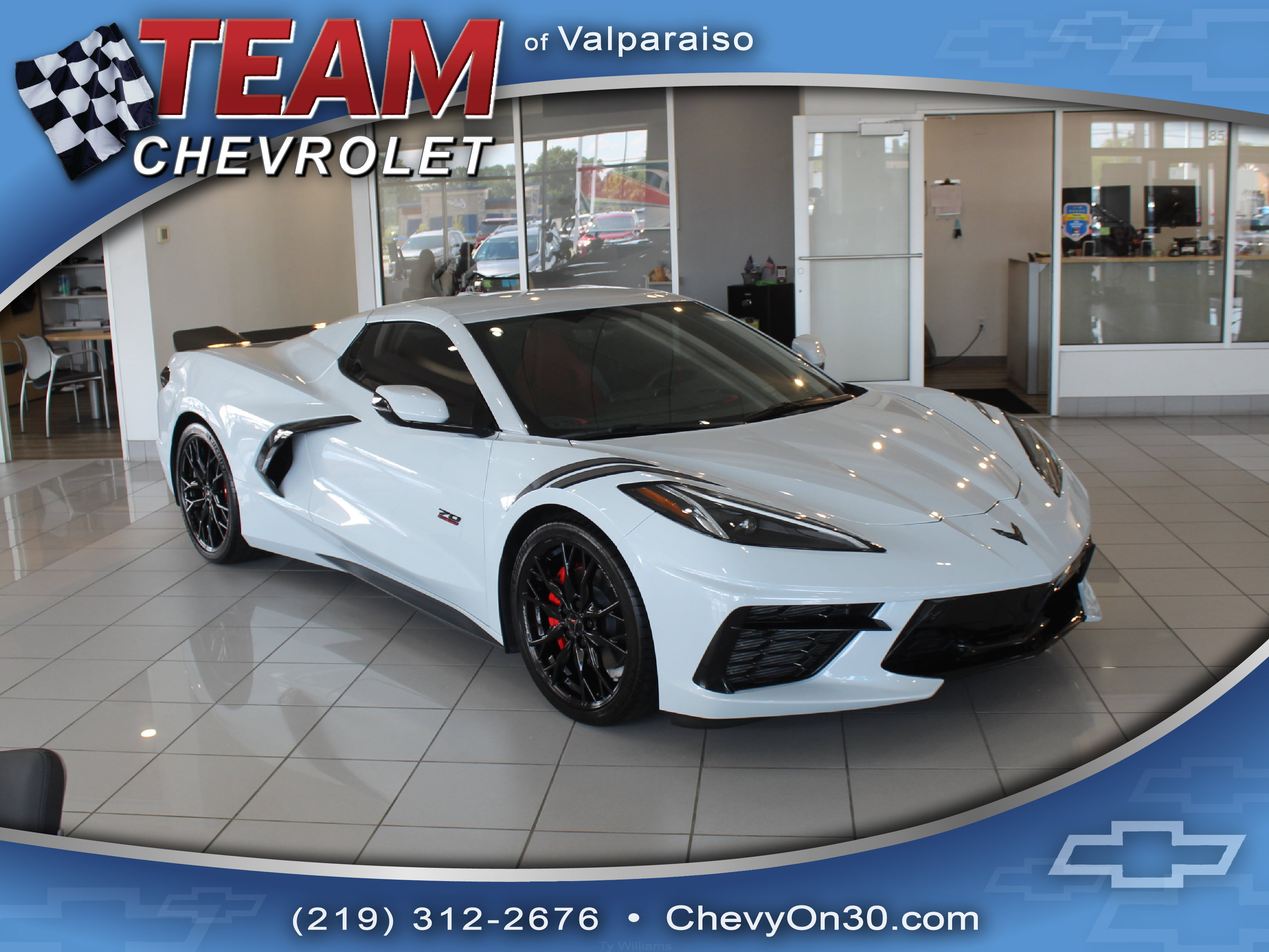 Used 2023 Chevrolet Corvette Stingray Preferred Conv w/ Battery Protection Package RWD image 1