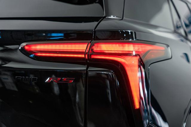 New 2026 Chevrolet Blazer EV RS w/ Super Cruise Package image 7