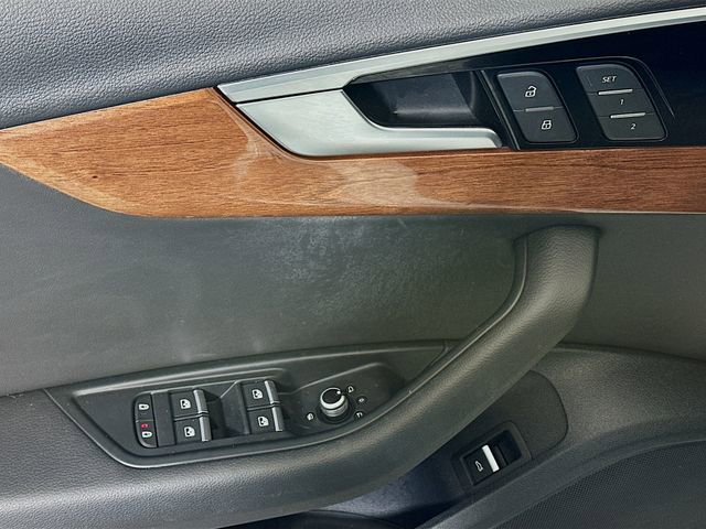 Used 2023 Audi A4 2.0T Premium w/ Convenience Package image 17