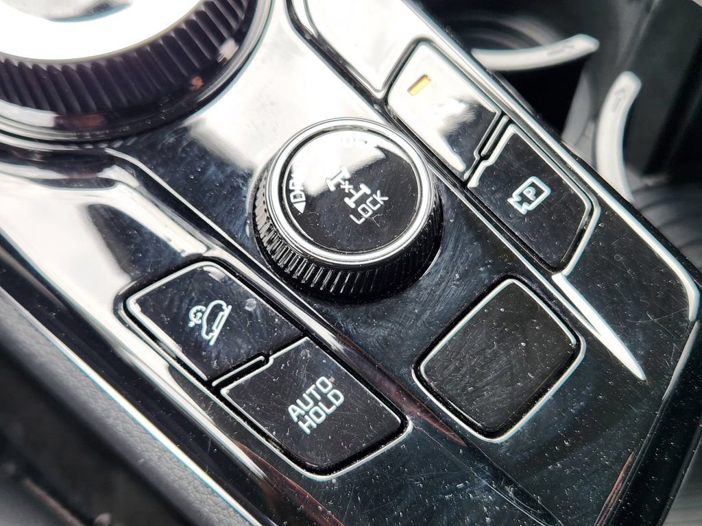 Certified 2025 Kia Sportage EX AWD/4WD image 29
