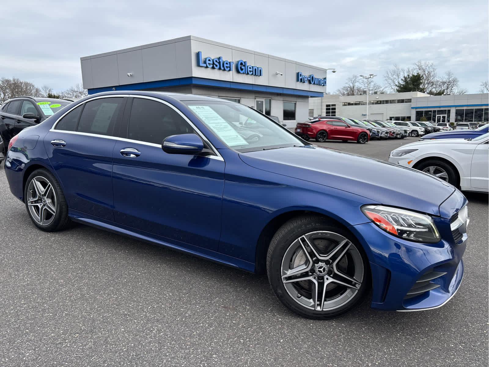 Used 2019 Mercedes-Benz C 300 4MATIC Sedan image 3
