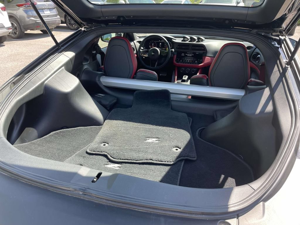 Used 2025 Nissan Z Performance w/ Floor Mat Package RWD image 11