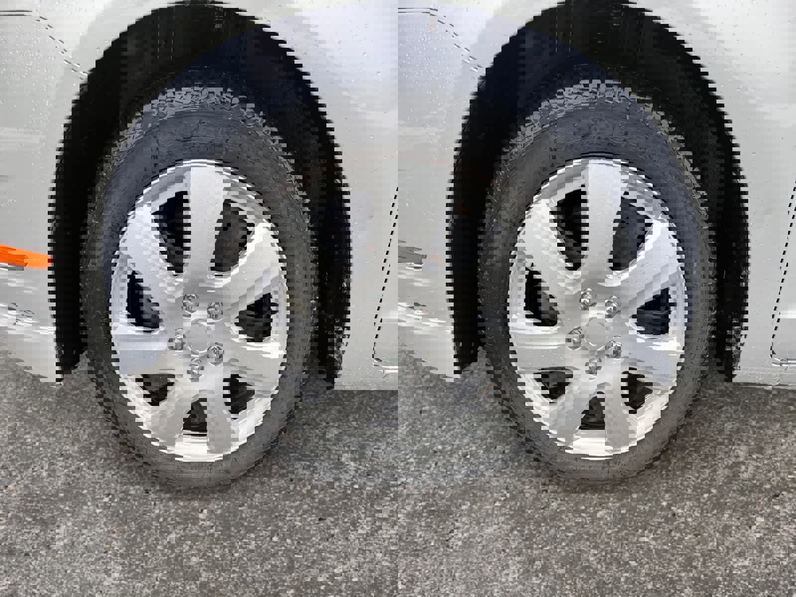 Used 2010 Ford Fusion SE image 14