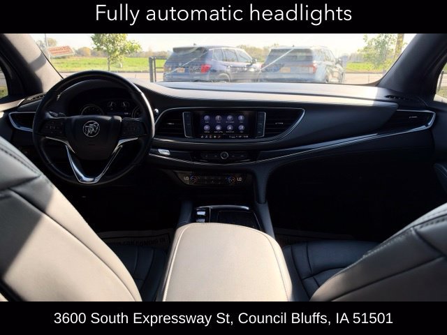 Used 2023 Buick Enclave Essence AWD/4WD image 30