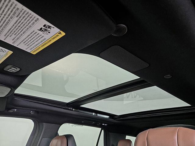 New 2025 Lincoln Navigator Reserve image 14