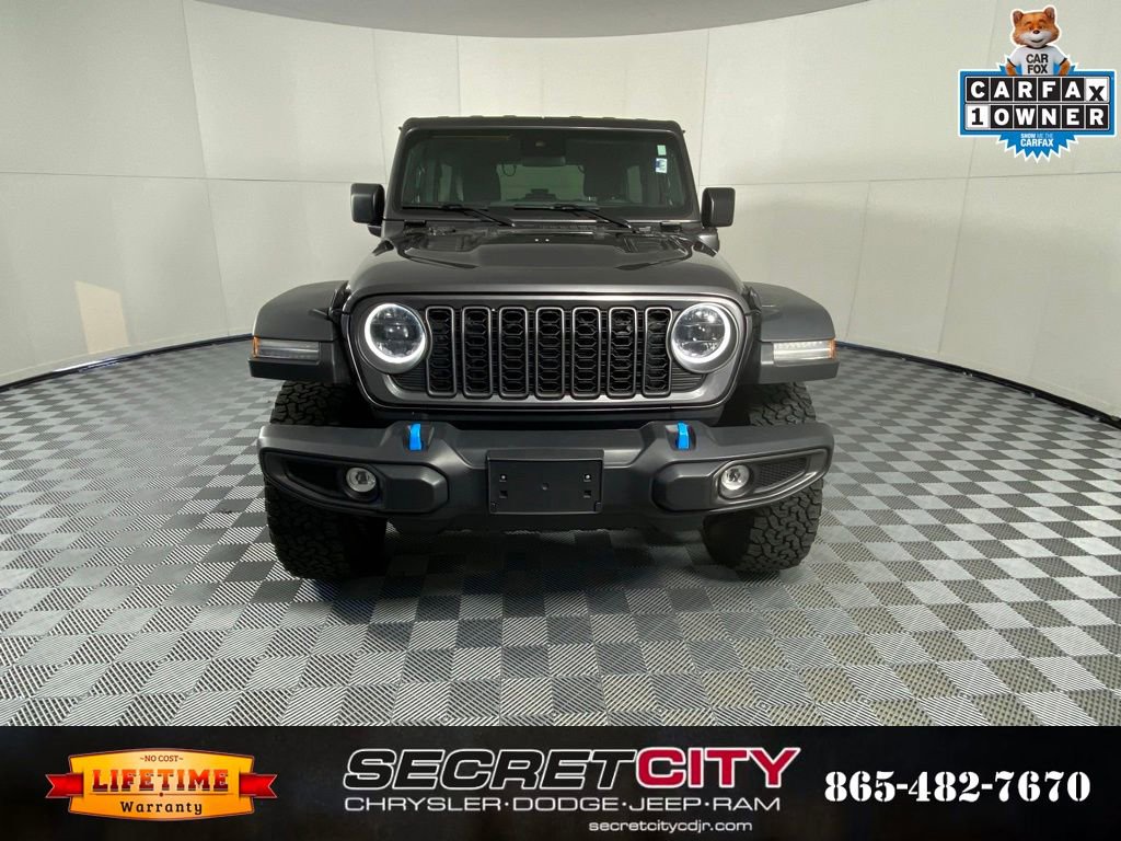 Used 2025 Jeep Wrangler Unlimited Rubicon 4xe w/ Convenience Group image 2
