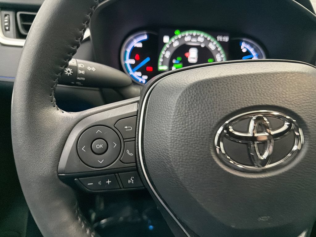 Used 2024 Toyota RAV4 XSE w/ Weather Package AWD/4WD image 25