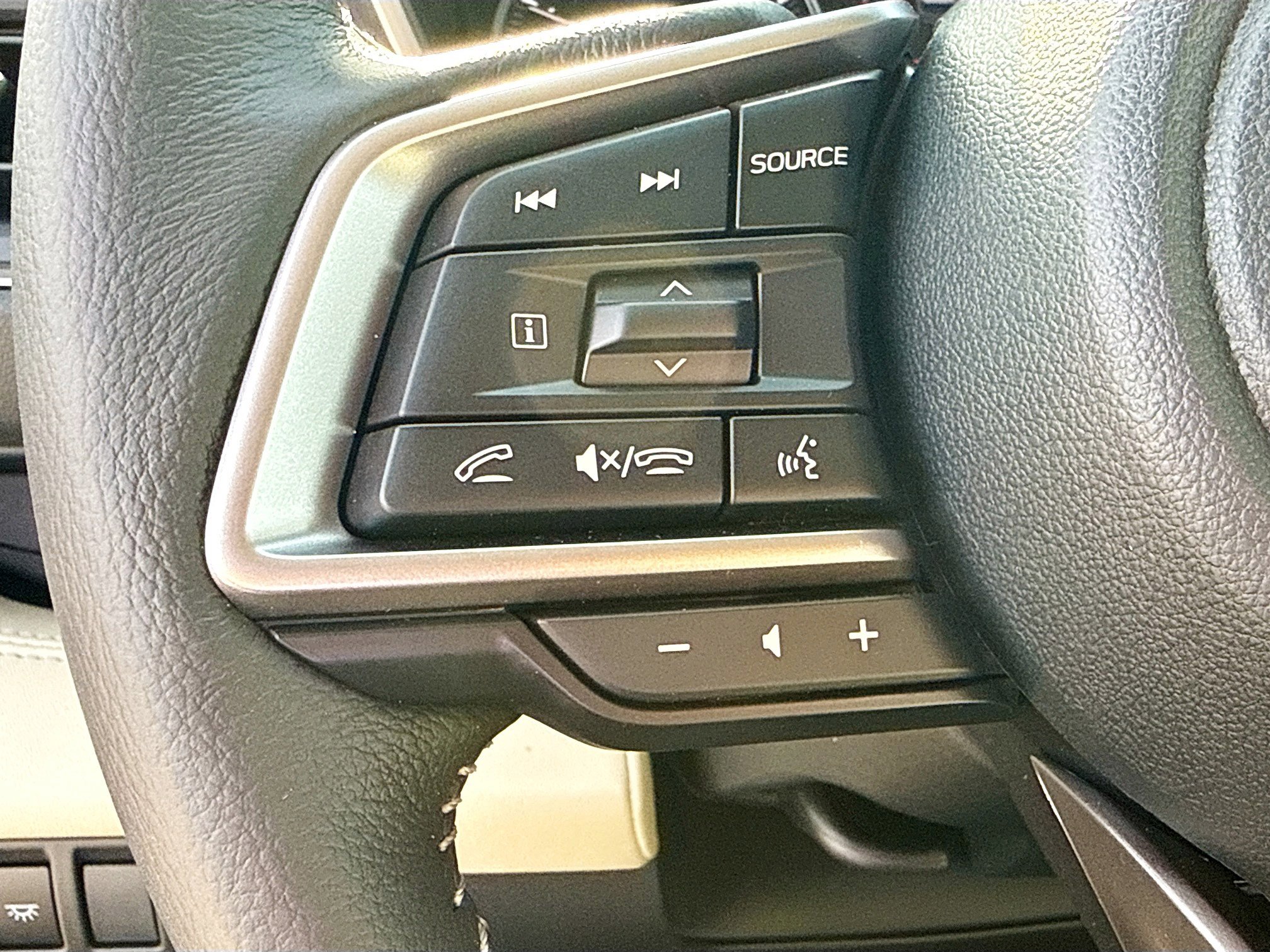 New 2026 Subaru Ascent Limited AWD/4WD image 38