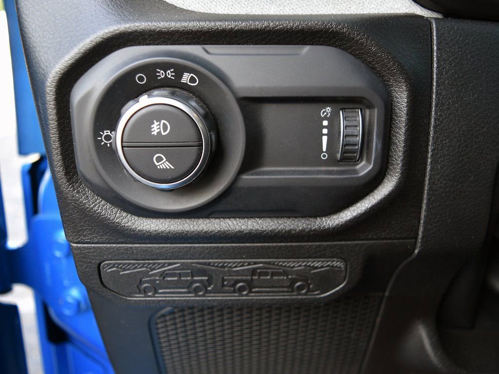 Used 2024 Jeep Gladiator Sport image 22