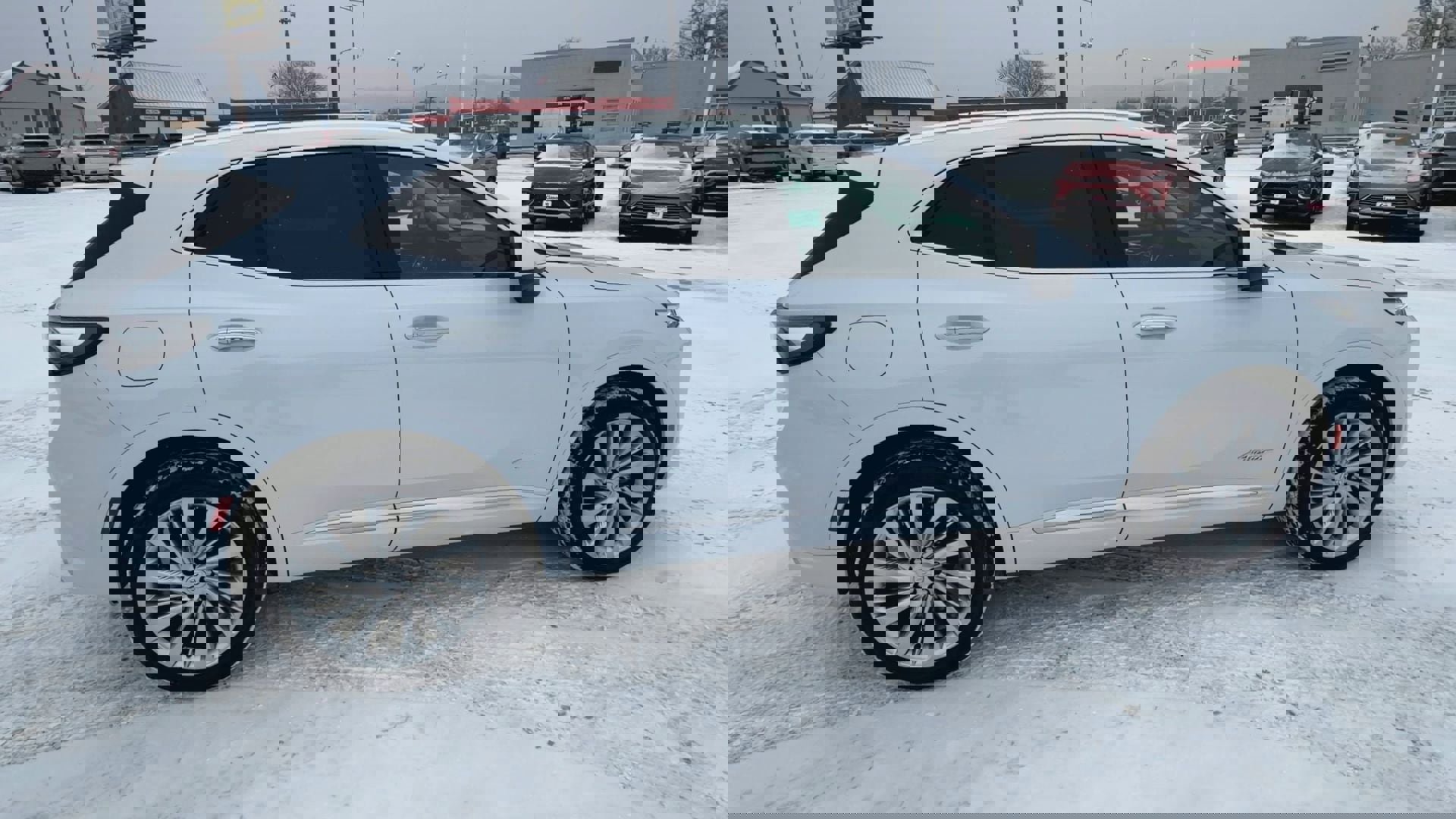 New 2026 Buick Envision Avenir image 9