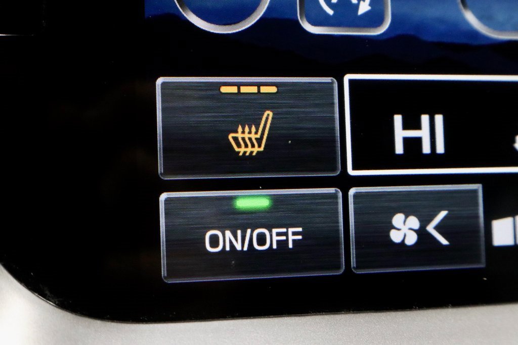 Used 2023 Subaru Legacy Premium image 5