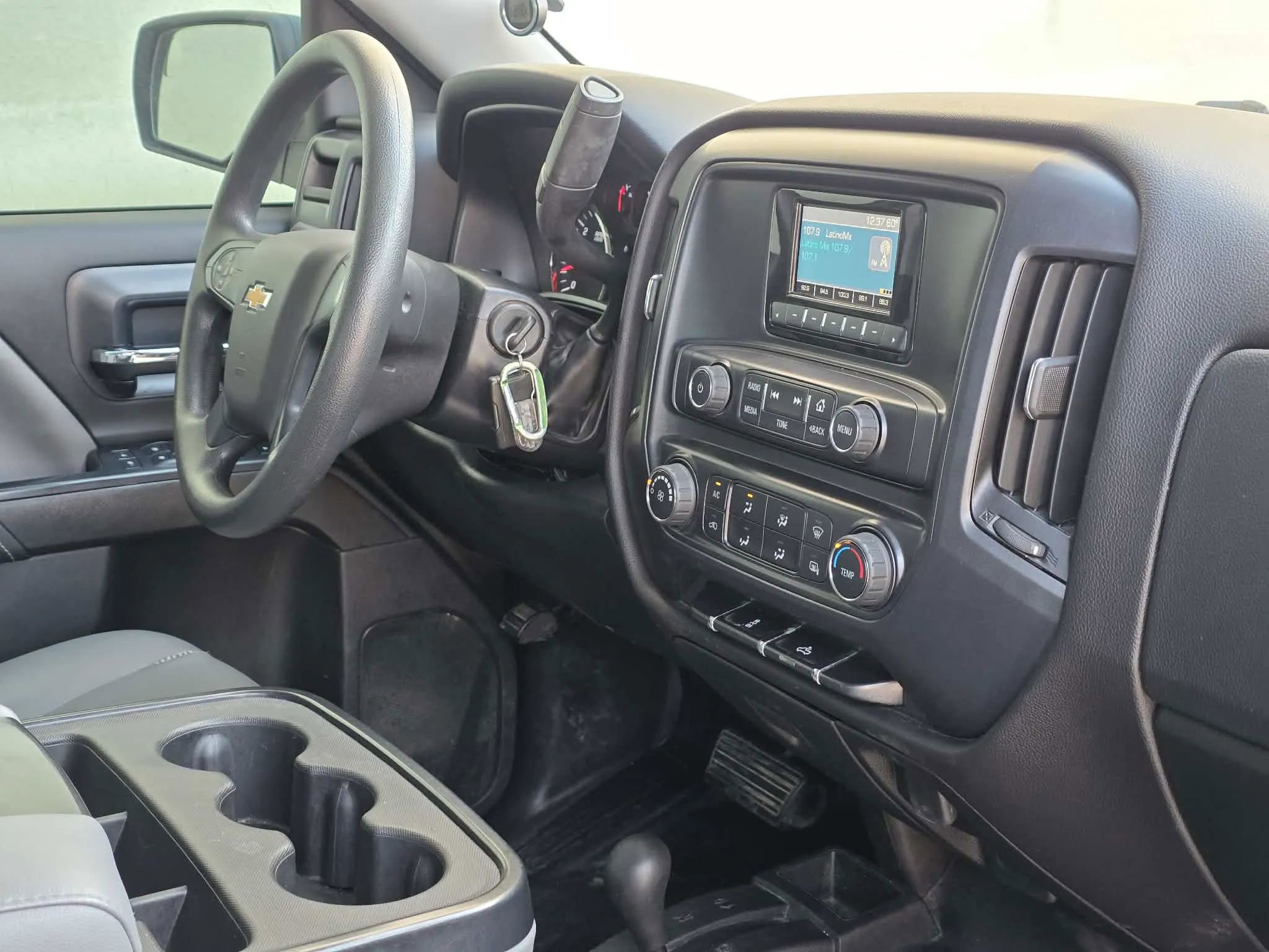 Used 2015 Chevrolet Silverado 1500 W/T w/ Trailering Package image 18