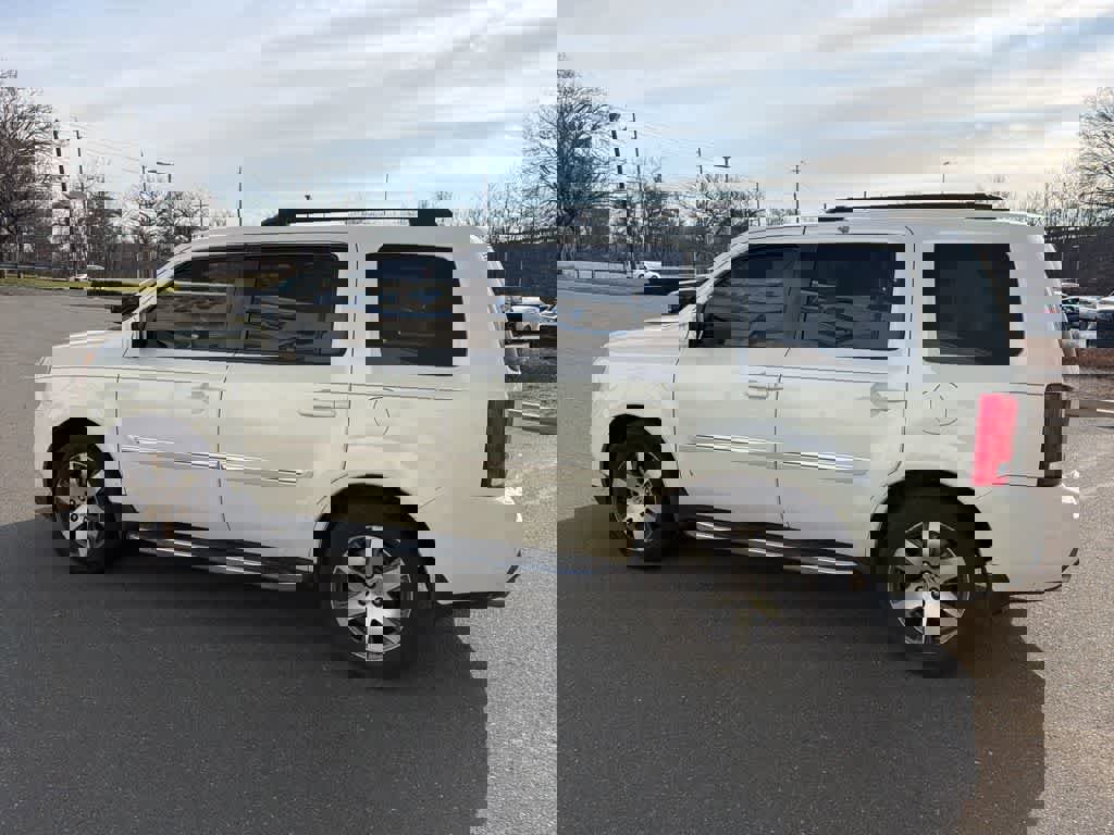 Used 2015 Honda Pilot Touring image 7