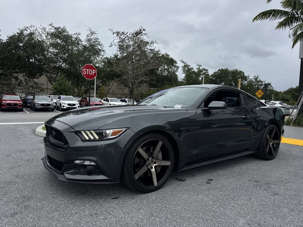 Used 2016 Ford Mustang GT w/ Black Accent Package RWD image 28