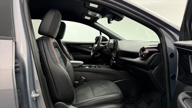 Used 2024 Chevrolet Blazer EV RS image 22