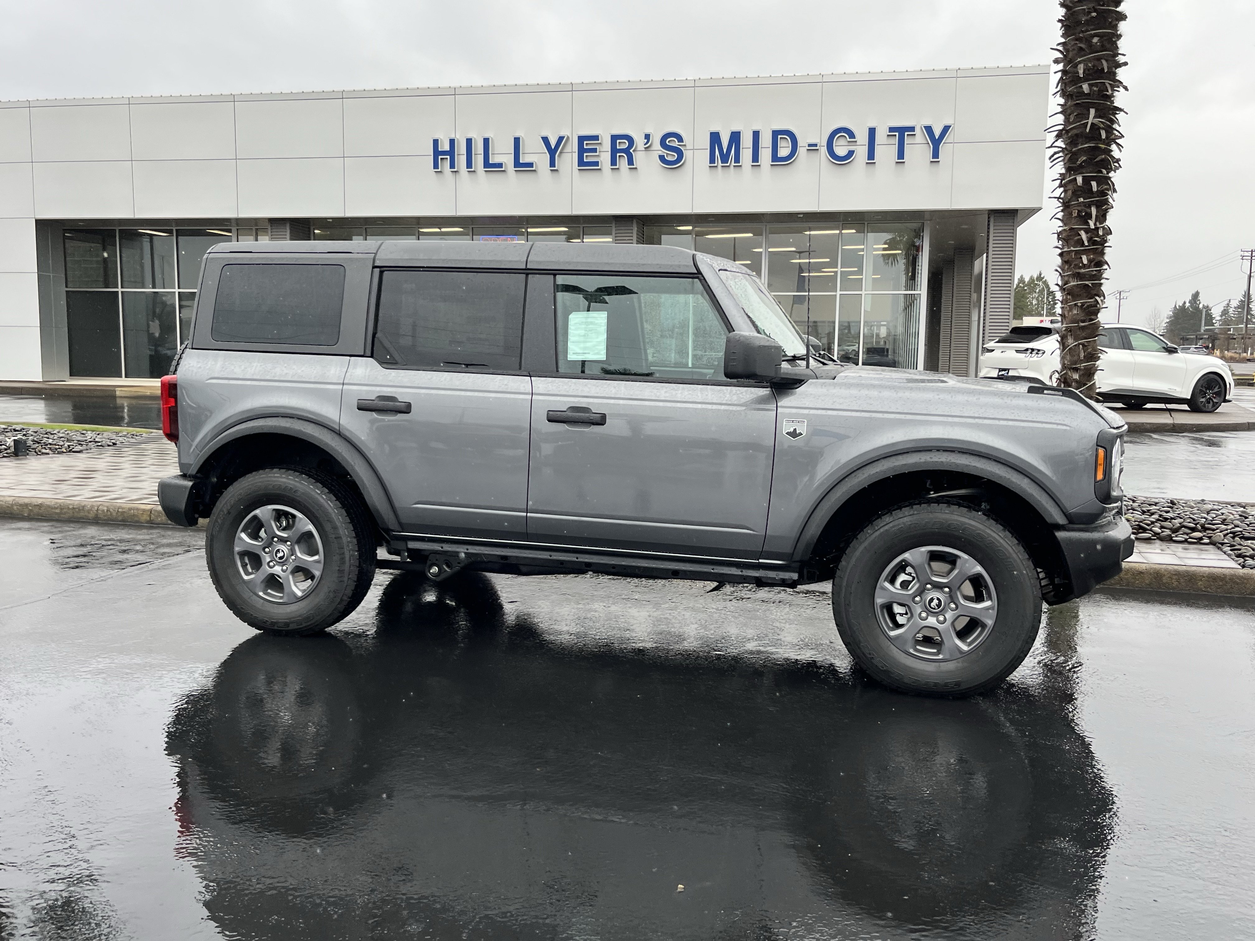 New 2025 Ford Bronco Big Bend AWD/4WD image 2