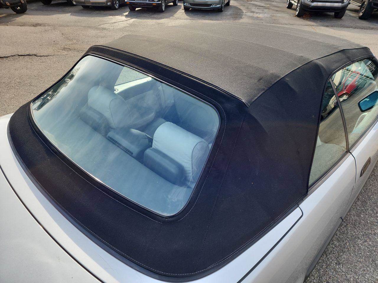 Used 1998 BMW 328i Convertible image 26