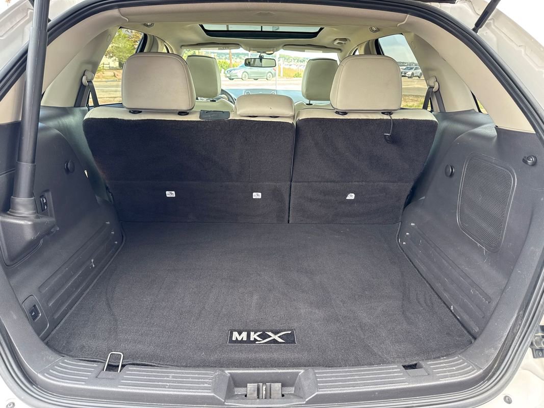 Used 2015 Lincoln MKX w/ Equipment Group 102A AWD/4WD image 45