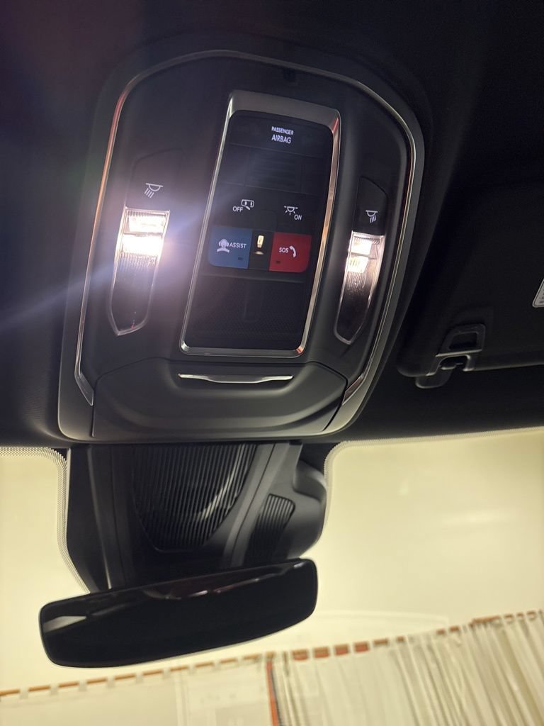 New 2026 Dodge Charger R/T w/ Driver Convenience Group AWD/4WD image 15