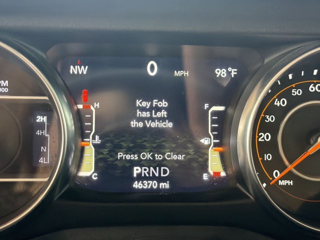 Used 2023 Jeep Wrangler Unlimited Sahara w/ Cold Weather Group AWD/4WD image 18