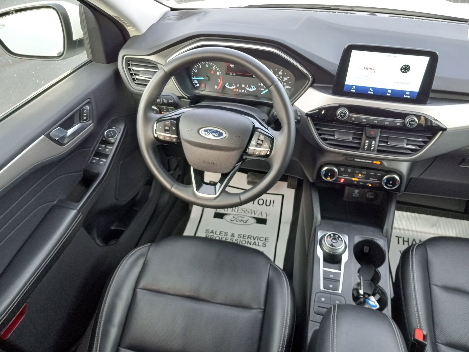 Used 2022 Ford Escape SEL image 16