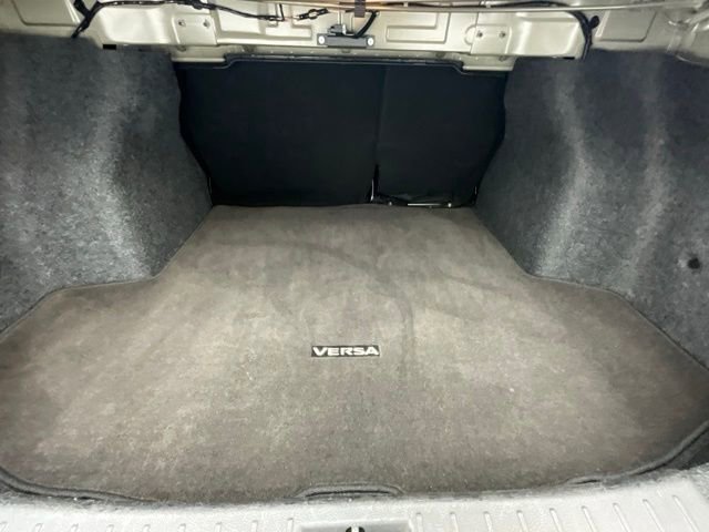 Used 2025 Nissan Versa SV image 21