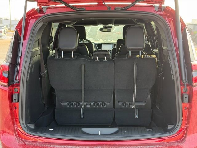 New 2026 Chrysler Pacifica Select image 7
