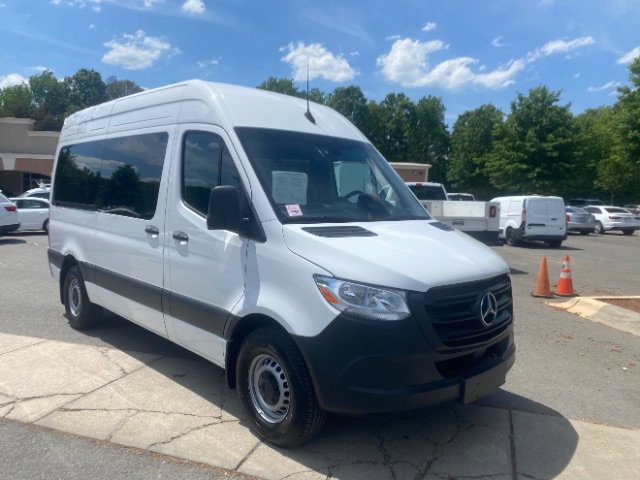 Used 2025 Mercedes-Benz Sprinter 2500 image 2