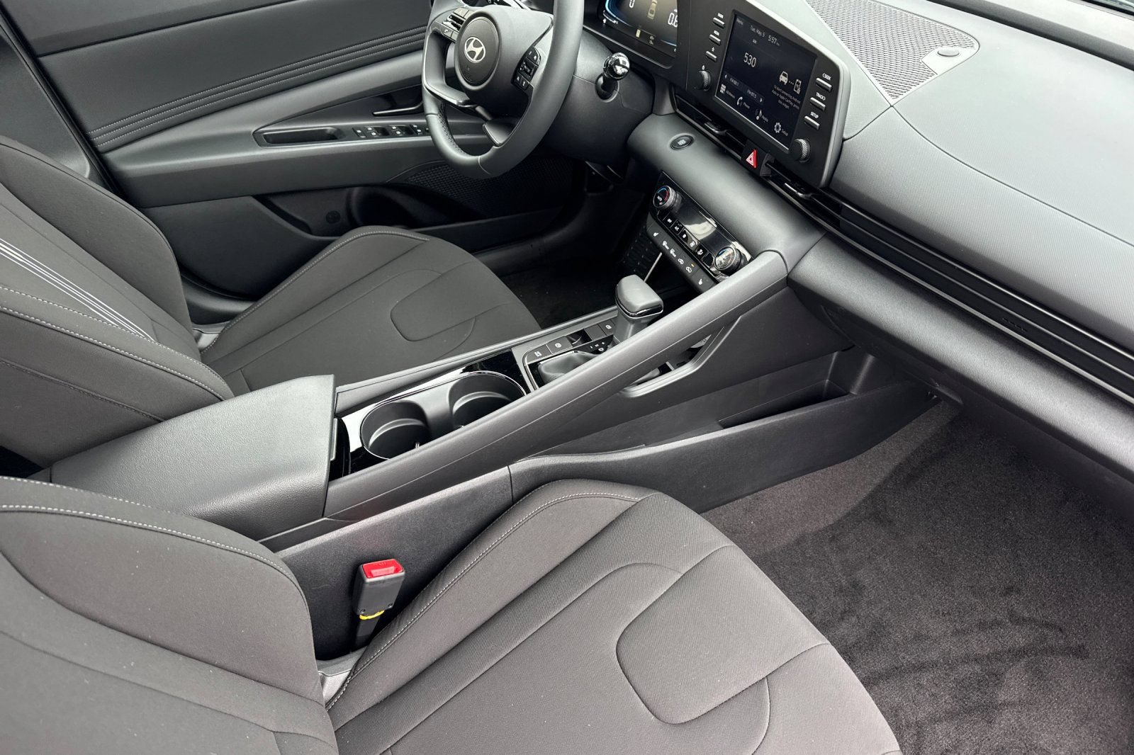 Certified 2026 Hyundai Elantra SEL Sport FWD image 18