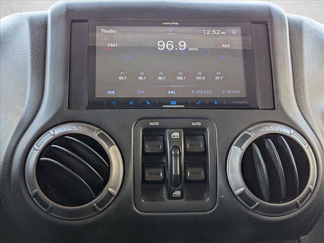 Used 2018 Jeep Wrangler Unlimited Sport S AWD/4WD image 13