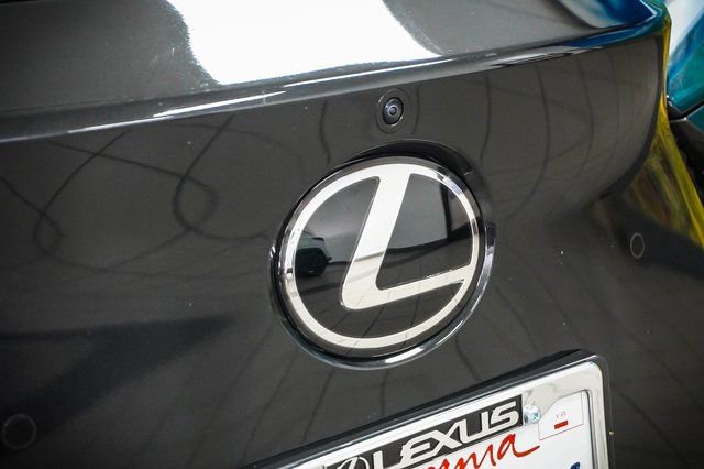 Certified 2023 Lexus RZ 450e Premium w/ Technology Package image 28