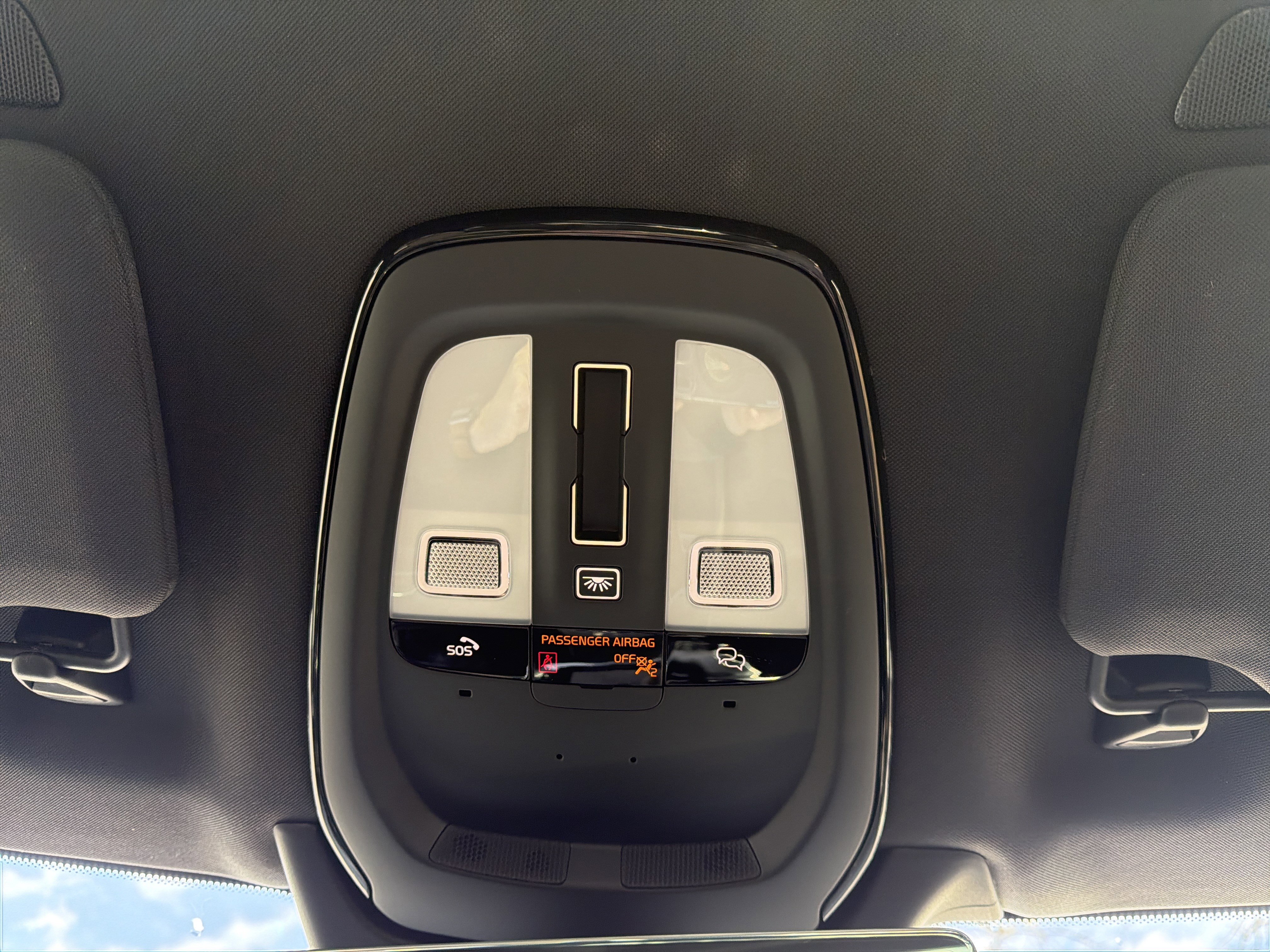 Used 2026 Volvo XC90 B6 Plus w/ Protection Package Premier image 29