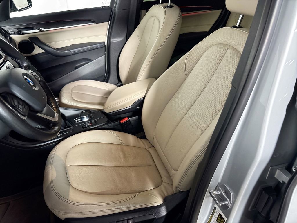 Used 2017 BMW X1 xDrive28i image 11