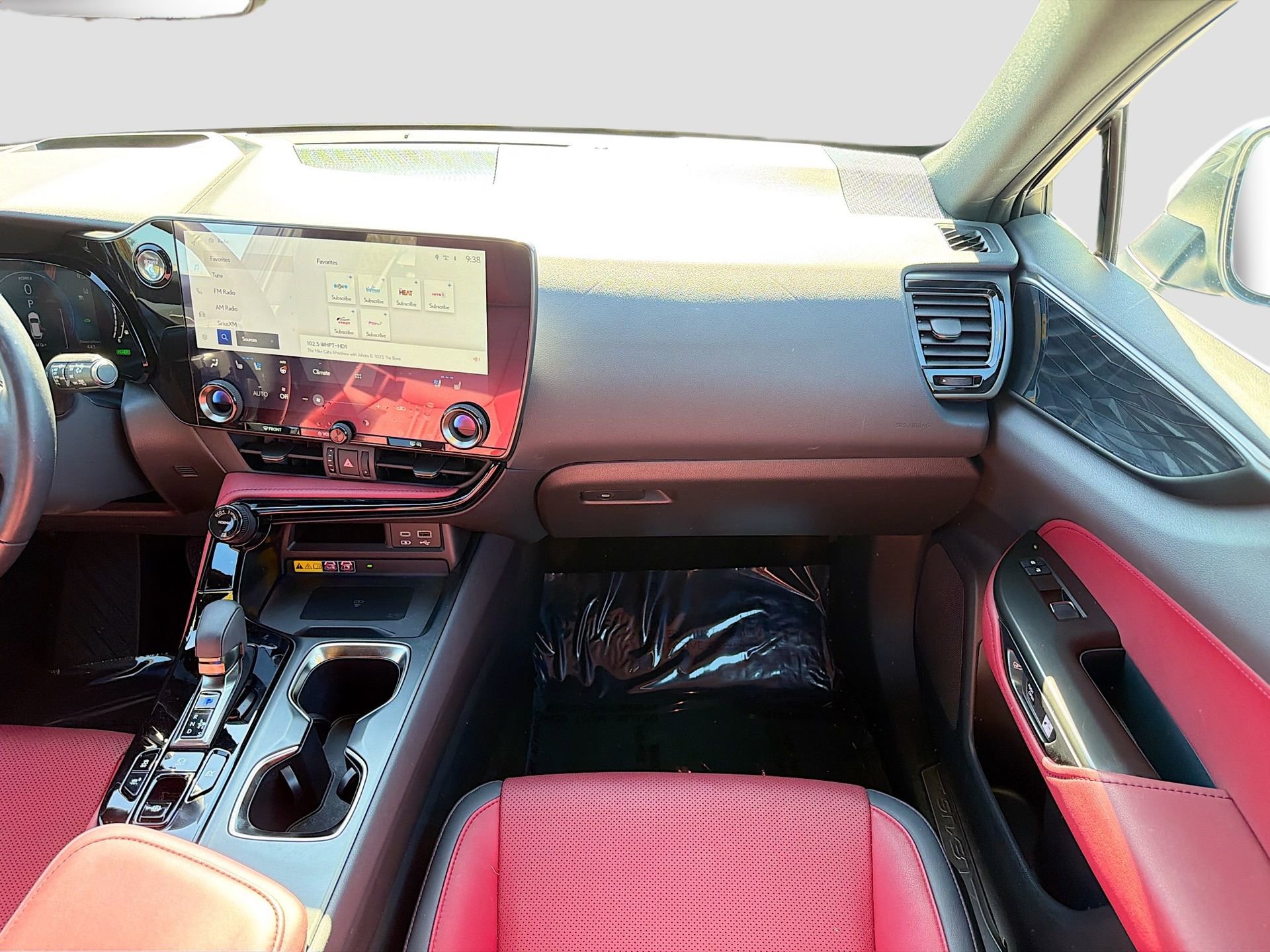 Used 2023 Lexus NX 350h AWD w/ Premium Package image 19