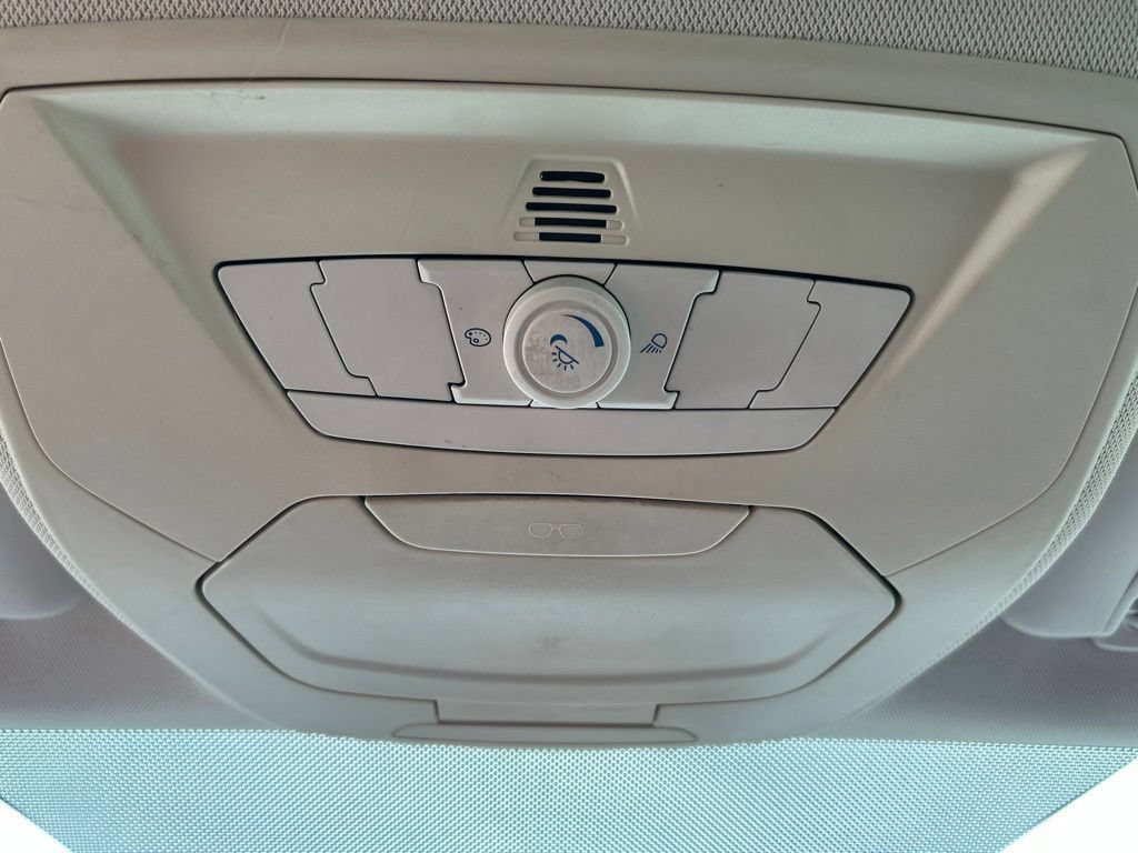 Used 2013 Ford Focus Titanium w/ Titanium Handling Pkg FWD image 33