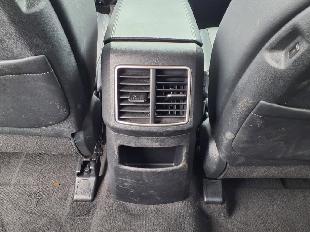 Used 2024 Kia Sportage EX image 6