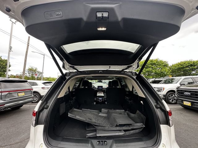 Certified 2024 Lincoln Aviator Reserve w/ Elements Package Plus AWD/4WD image 42