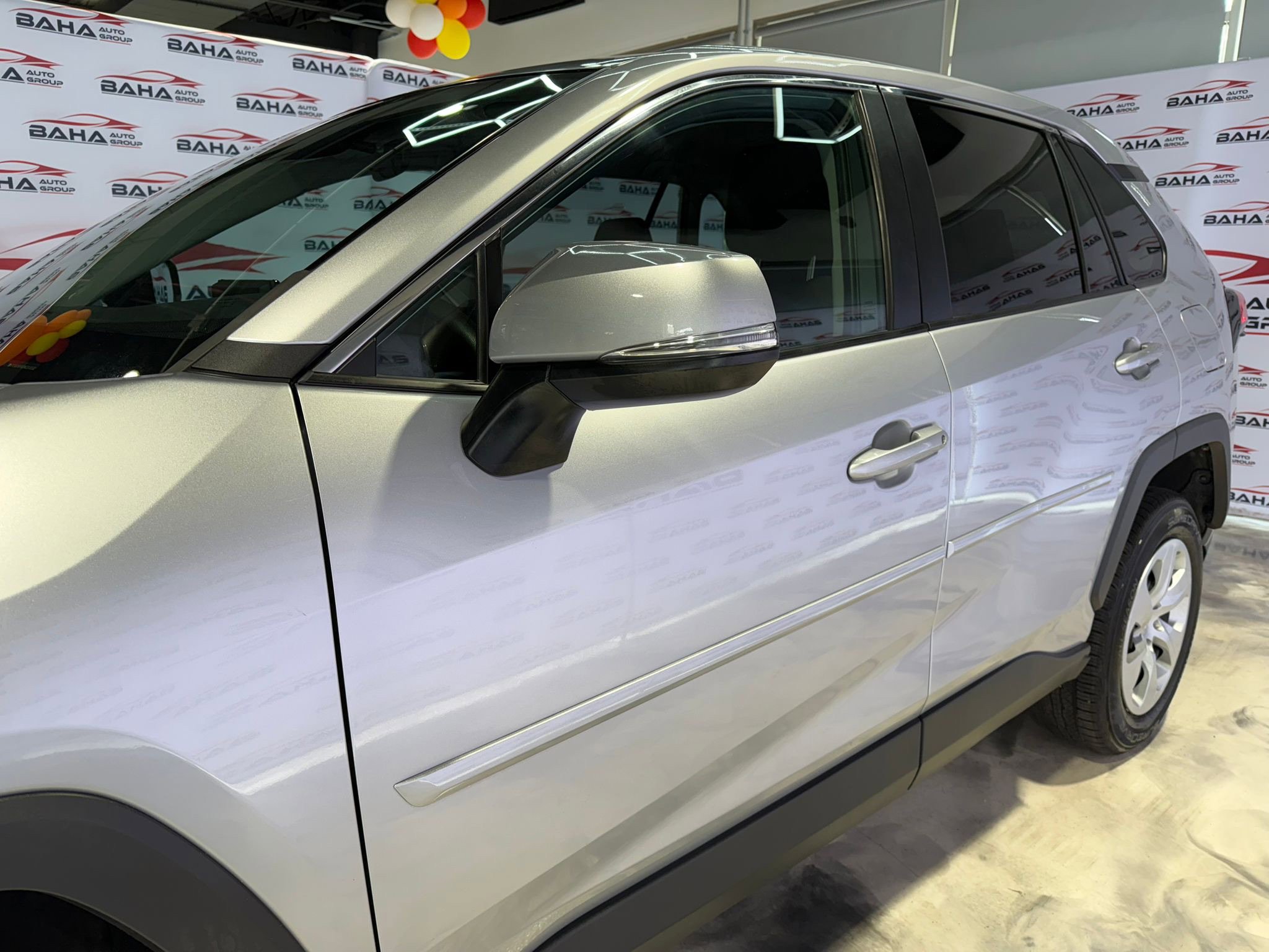 Used 2022 Toyota RAV4 LE image 14