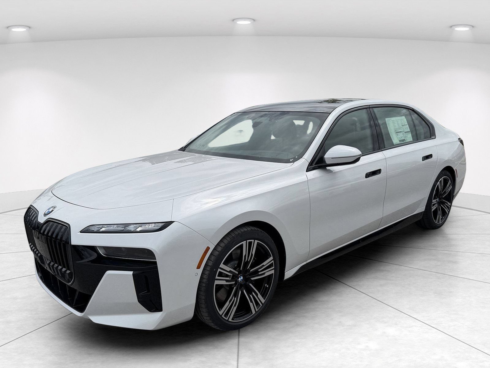 New 2026 BMW 760i xDrive w/ Executive Package AWD/4WD image 8