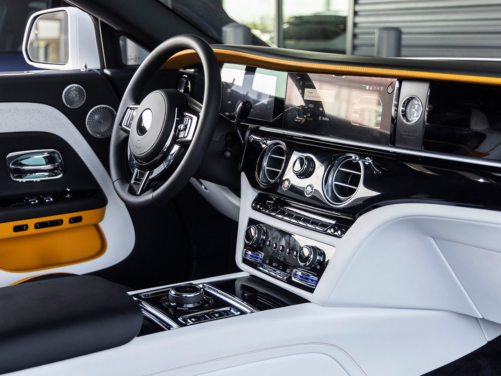 Used 2024 Rolls-Royce Spectre AWD/4WD image 49