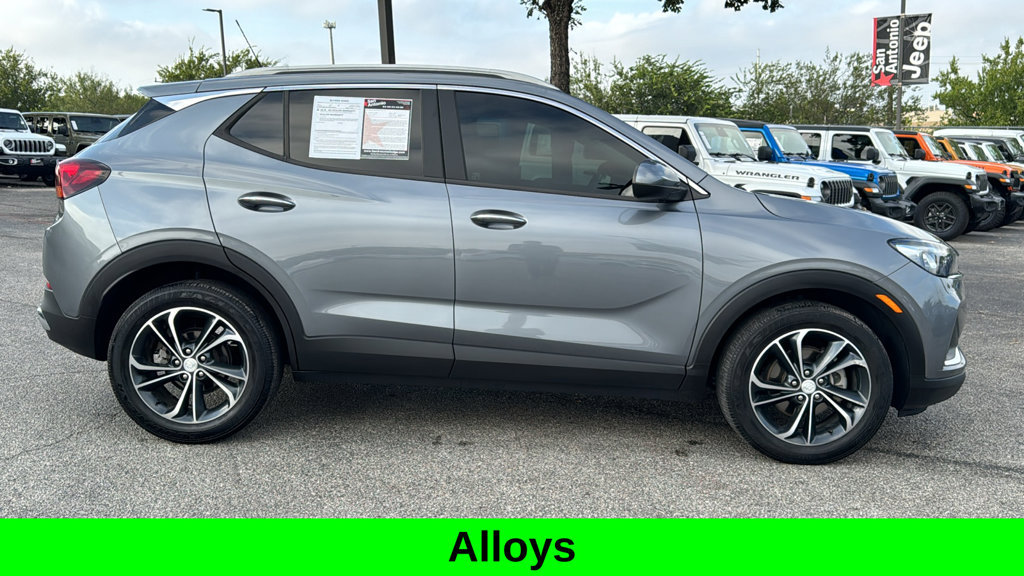 Used 2020 Buick Encore GX Essence FWD image 8