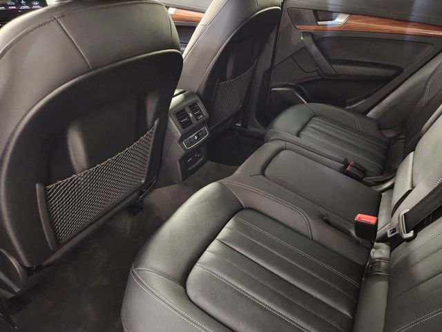 Used 2023 Audi Q5 2.0T Premium image 30