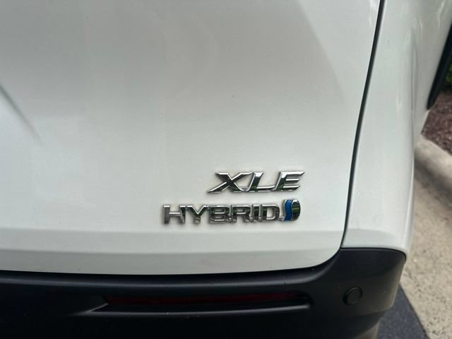 Used 2021 Toyota Sienna XLE w/ XLE Plus Package FWD image 12