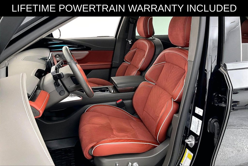 Used 2024 Lincoln Nautilus Black Label AWD/4WD image 32