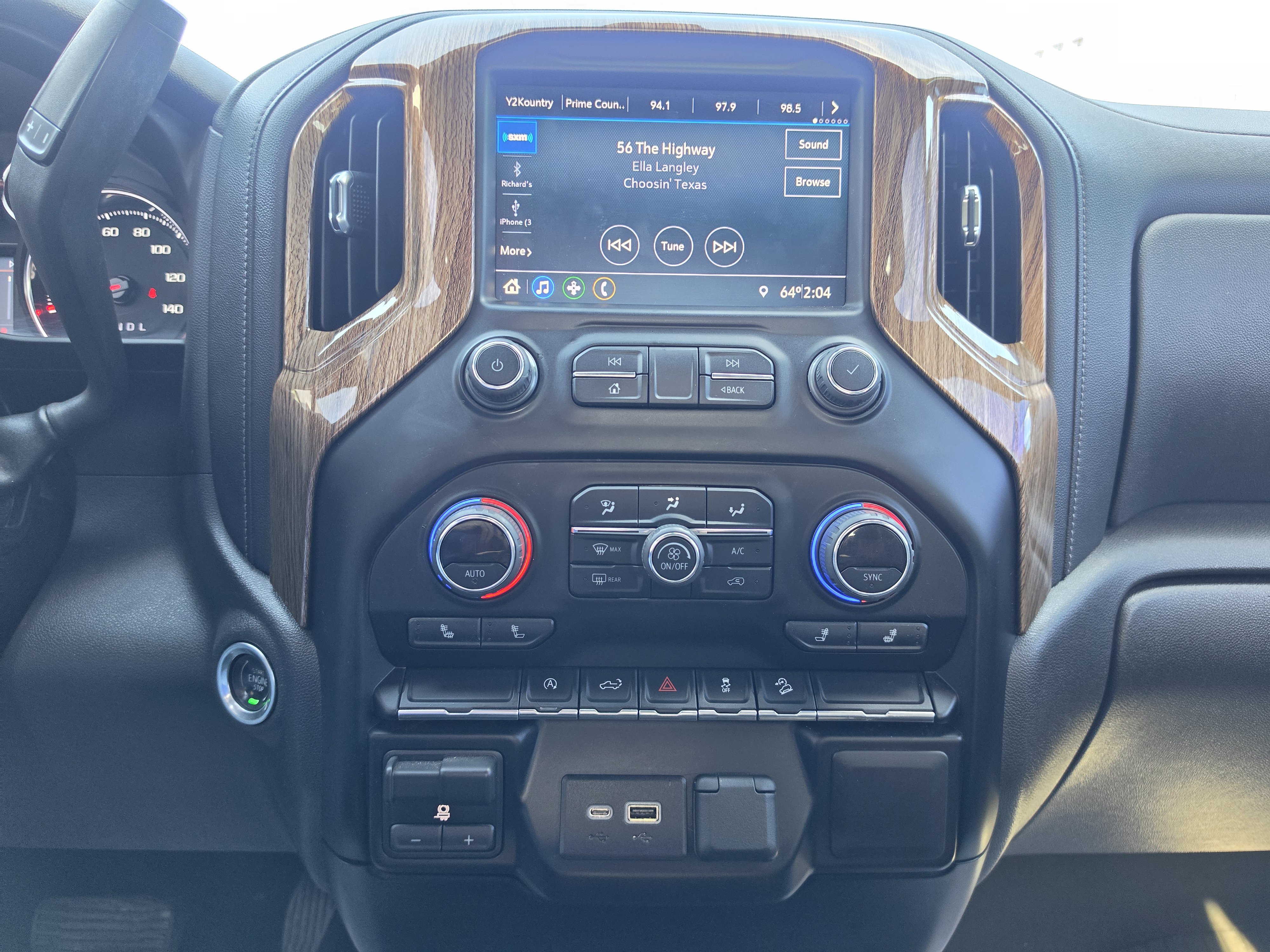 Used 2021 Chevrolet Silverado 1500 RST AWD/4WD image 25