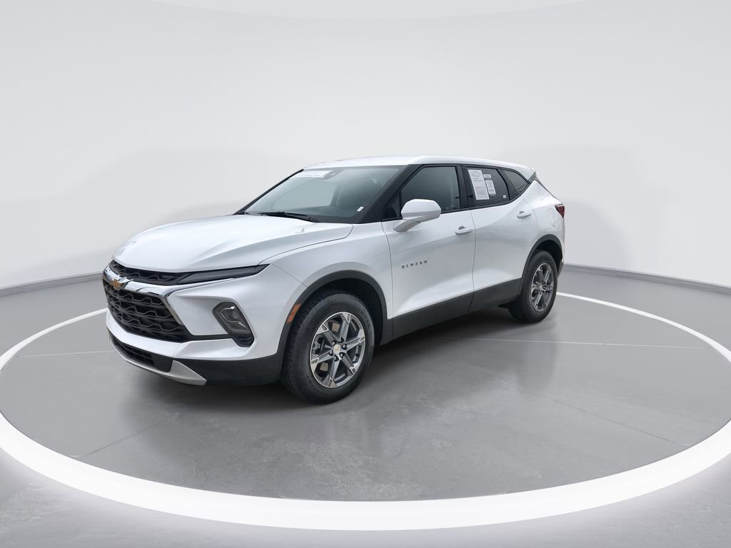 Used 2023 Chevrolet Blazer LT w/ LPO, Floor Liner Package image 4