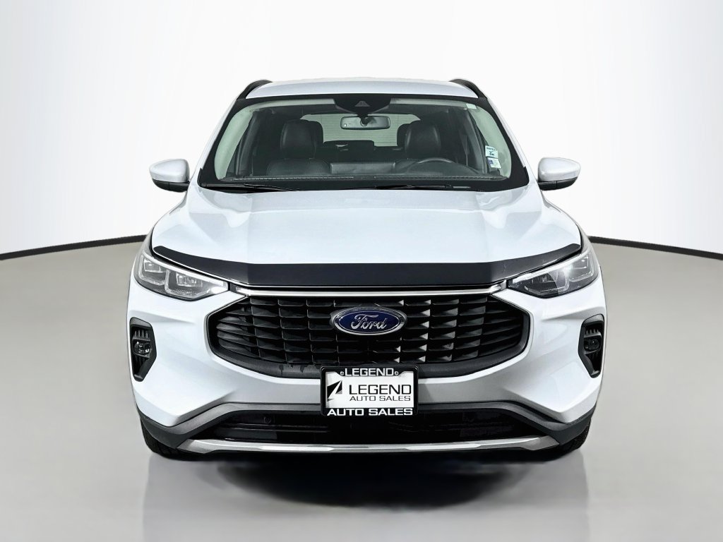 Used 2025 Ford Escape Platinum AWD/4WD image 3