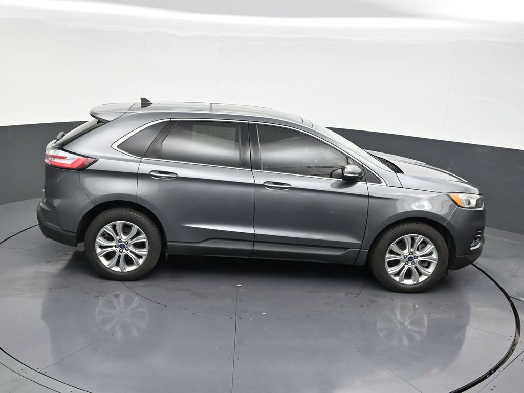 Used 2021 Ford Edge Titanium image 19